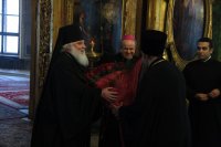 АРХИЕПИСКОП ИСТРИНСКИЙ АРСЕНИЙ И АПОСТОЛЬСКИЙ НУНЦИЙ ПОМОЛИЛИСЬ ЗА МОЛЕБНОМ. АРХИЕПИСКОП ИСТРИНСКИЙ АРСЕНИЙ И АПОСТОЛЬСКИЙ НУНЦИЙ ПОМОЛИЛИСЬ ЗА МОЛЕБНОМ.