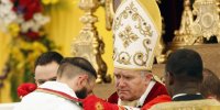 Несмотря на неоспоримое учение Церкви, «непогрешимые», римские понтифики, продолжают производить «священнические» хиротонии Несмотря на неоспоримое учение Церкви, «непогрешимые», римские понтифики, продолжают производить «священнические» хиротонии