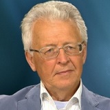 Валентин Катасонов: «Если не будет наличного обращения, то из людей можно будет вить верёвки» Валентин Катасонов: «Если не будет наличного обращения, то из людей можно будет вить верёвки»