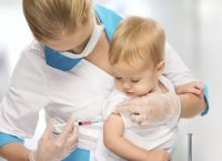 Очередная зарубежная детская вакцина сертифицирована в России Очередная зарубежная детская вакцина сертифицирована в России