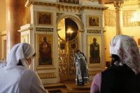 Антихристианская сущность экуменизма. Экуменизм насаждает среди молодежи кощунственные «литургические» стили сджазом, танцами и богохульными «молитвами» Антихристианская сущность экуменизма. Экуменизм насаждает среди молодежи кощунственные «литургические» стили сджазом, танцами и богохульными «молитвами»