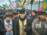 Окормлением Украинских военных занимаются в основном униаты и раскольники Окормлением Украинских военных занимаются в основном униаты и раскольники