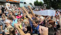 СХОД В НОГИНСКЕ ПРОТИВ ПРЕВРАЩЕНИЯ КИНОТЕАТРА В ЧЕБУРЕЧНУЮ. СХОД В НОГИНСКЕ ПРОТИВ ПРЕВРАЩЕНИЯ КИНОТЕАТРА В ЧЕБУРЕЧНУЮ.