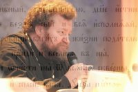Протоиерей Олег Стеняев дал разъяснение об инициативах по переводу богослужения на русский язык Протоиерей Олег Стеняев дал разъяснение об инициативах по переводу богослужения на русский язык