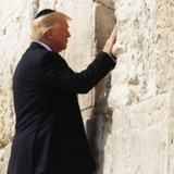 Решение Трампа сделать Иерусалим столицей Израиля, имеет апокалиптическое значение Решение Трампа сделать Иерусалим столицей Израиля, имеет апокалиптическое значение