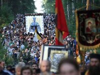 Пеший Крестный ход Севастополь-Керчь-Смоленск Пеший Крестный ход Севастополь-Керчь-Смоленск