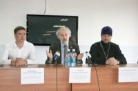 ПОД ВЫВЕСКОЙ КУРСОВ И ТРЕНИНГОВ ЛЕГКО ПОПАСТЬ В СЕКТУ ПОД ВЫВЕСКОЙ КУРСОВ И ТРЕНИНГОВ ЛЕГКО ПОПАСТЬ В СЕКТУ