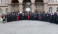 «Православные» экуменисты отличились отсутствием свидетельства о Православной вере, посетив официальное мероприятие еретиков-монофизитов «Православные» экуменисты отличились отсутствием свидетельства о Православной вере, посетив официальное мероприятие еретиков-монофизитов