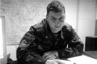 ГЕРОЙСКИ ПОГИБ ОФИЦЕР, СПАСАЯ ЛЮДЕЙ ИЗ ГОРЯЩЕГО ДОМА. ГЕРОЙСКИ ПОГИБ ОФИЦЕР, СПАСАЯ ЛЮДЕЙ ИЗ ГОРЯЩЕГО ДОМА.