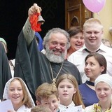 Опыт родителей: Стоит ли отдавать ребенка в православную школу? Опыт родителей: Стоит ли отдавать ребенка в православную школу?