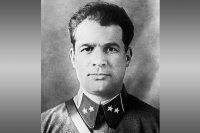 Генерал Иван Данилович Черняховский - самый молодой командующий фронтом во время Великой Отечественной войны Генерал Иван Данилович Черняховский - самый молодой командующий фронтом во время Великой Отечественной войны