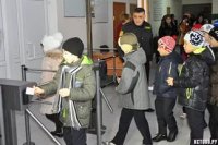 Директорам и общественным советам школ и детсадов, реализующим программы по установке рамок металлодетекторов Директорам и общественным советам школ и детсадов, реализующим программы по установке рамок металлодетекторов