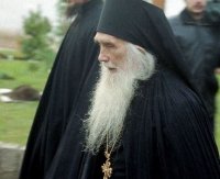 Кто такие старцы: Их благодатные дары проявляются тихо и скромно, не на показ Кто такие старцы: Их благодатные дары проявляются тихо и скромно, не на показ