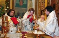 О съемках в храме Божием: захочет ли Дух Святой участвовать в этих наших видео и фотосессиях? О съемках в храме Божием: захочет ли Дух Святой участвовать в этих наших видео и фотосессиях?