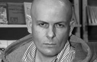 Своей жизнью он доказал, что заслужил эту честь Своей жизнью он доказал, что заслужил эту честь
