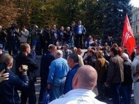 Митинги против войны в Донбассе прошли по всей Украине Митинги против войны в Донбассе прошли по всей Украине