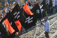 Жители Кривого Рога не допустили нацистам провести марш эсесовцев Жители Кривого Рога не допустили нацистам провести марш эсесовцев
