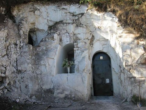 belgorodskiy_voskresenskiy_monastir_13.jpg belgorodskiy_voskresenskiy_monastir_13.jpg